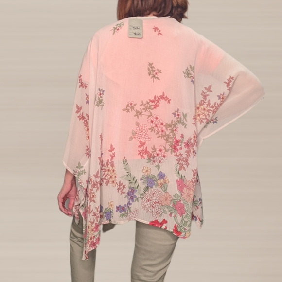 FINAL TOUCH Floral Open Front Kimono Cover-up. - Picture 3 of 7